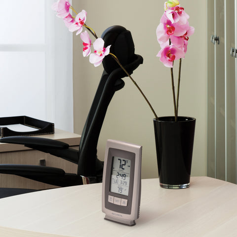 Image of Wireless Weather Station with Intelli-Time Clock