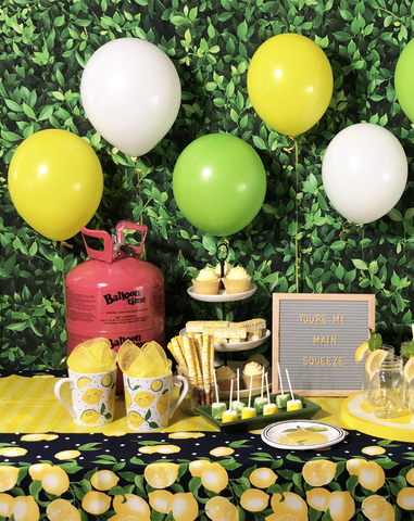 Image of 9.5" Helium Balloon Tank Kit with 30 Balloons